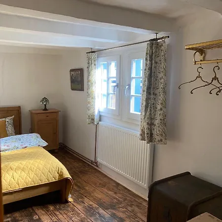 Rosige Zeiten, Ferien Im Fachwerkhof Semesterbostad Mechernich