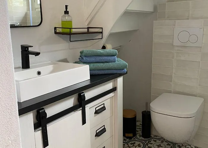 Rosige Zeiten, Ferien Im Fachwerkhof